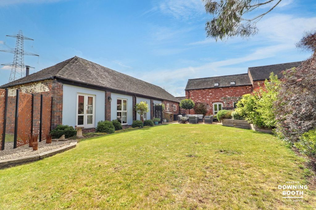 Property photo 1 of 39