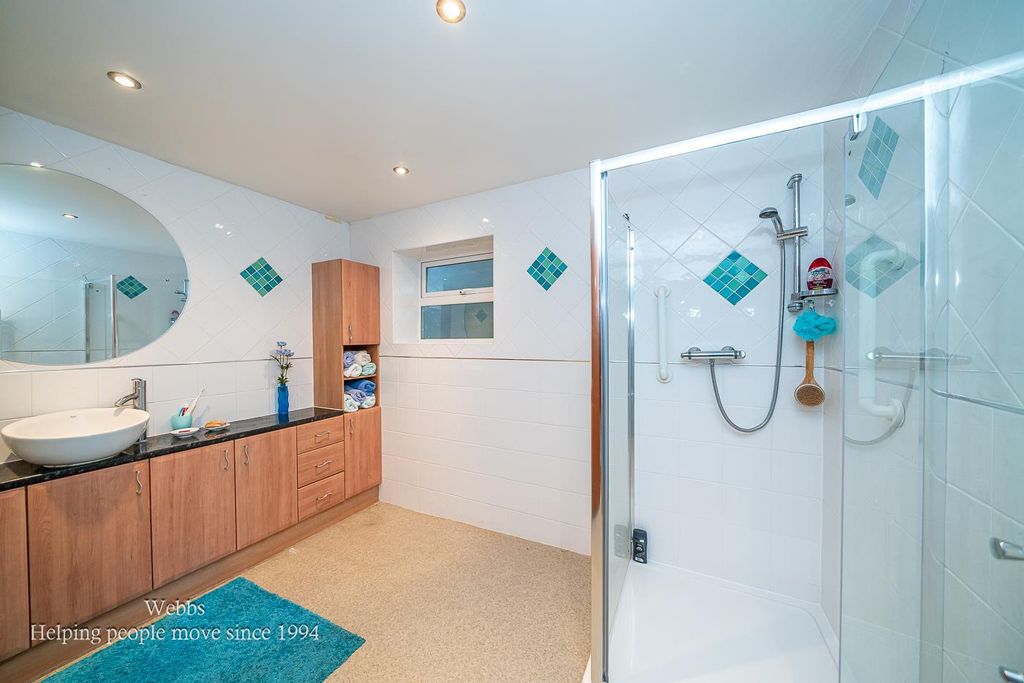 Property photo 3 of 35 Webbs-25.Jpg