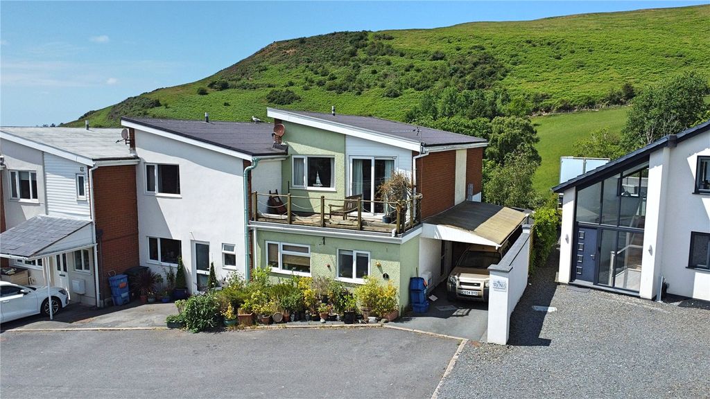 Property photo 1 of 12 Picture No. 01