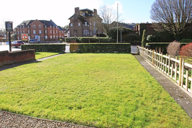 Property photo 3 of 17 Photo 14