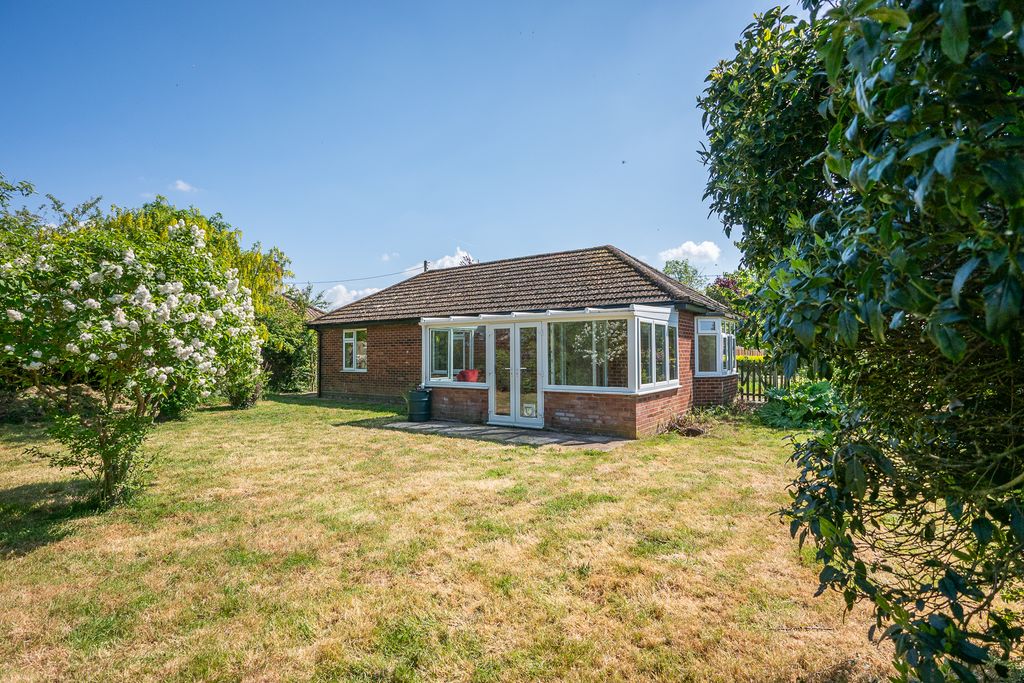 Property photo 1 of 18 Holmstead,Whissonsettroad,Colkirk-12