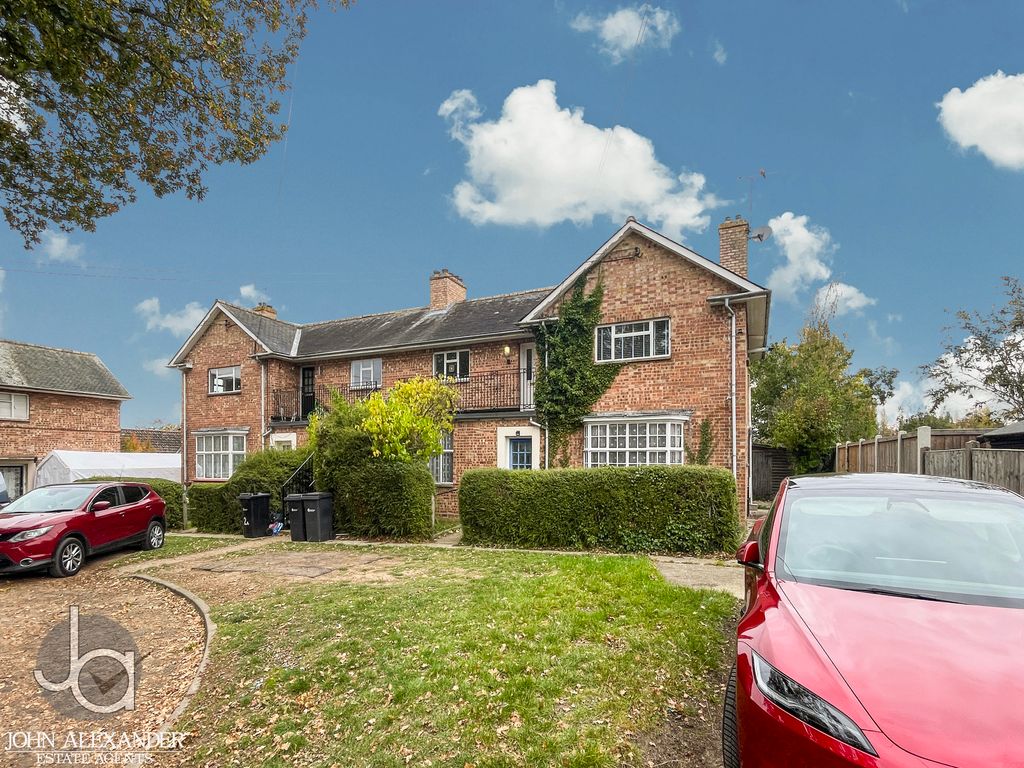 Property photo 1 of 10 20251018_110405509_0.5