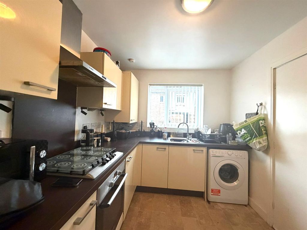 Property photo 3 of 11 Whatsapp Image 2026-02-27 At 14.00.39 (2).Jpeg