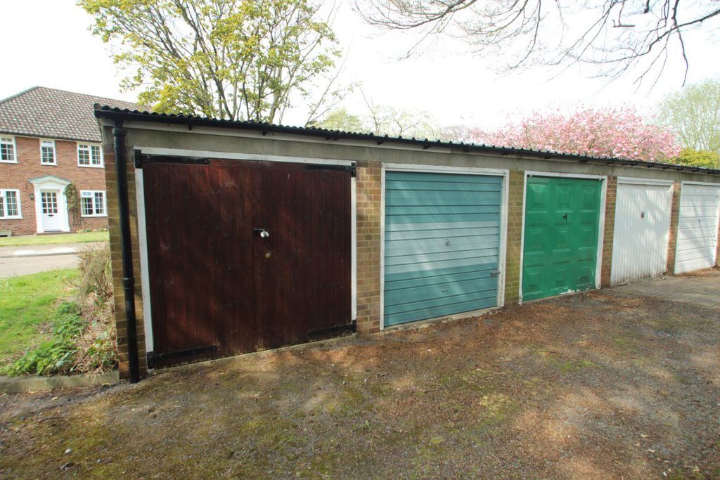 Property photo 3 of 3