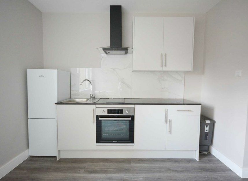 Property photo 1 of 4