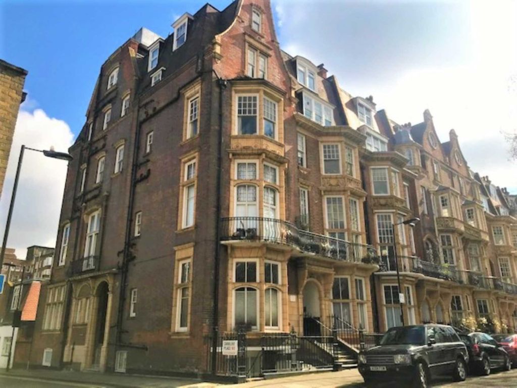 Property photo 1 of 4