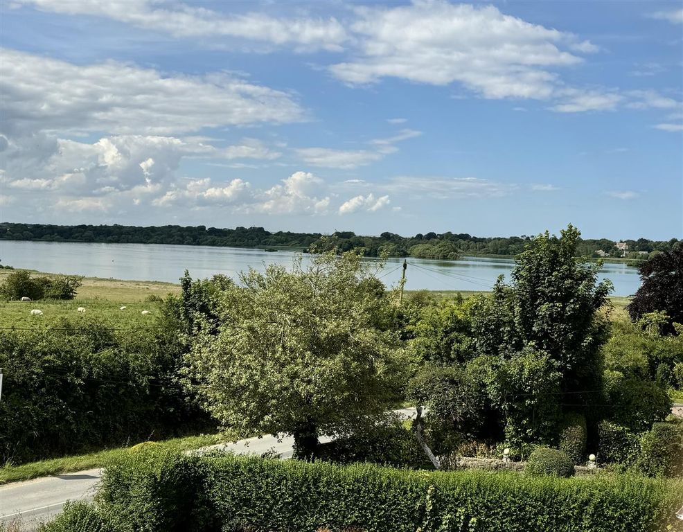 Property photo 2 of 34 Views