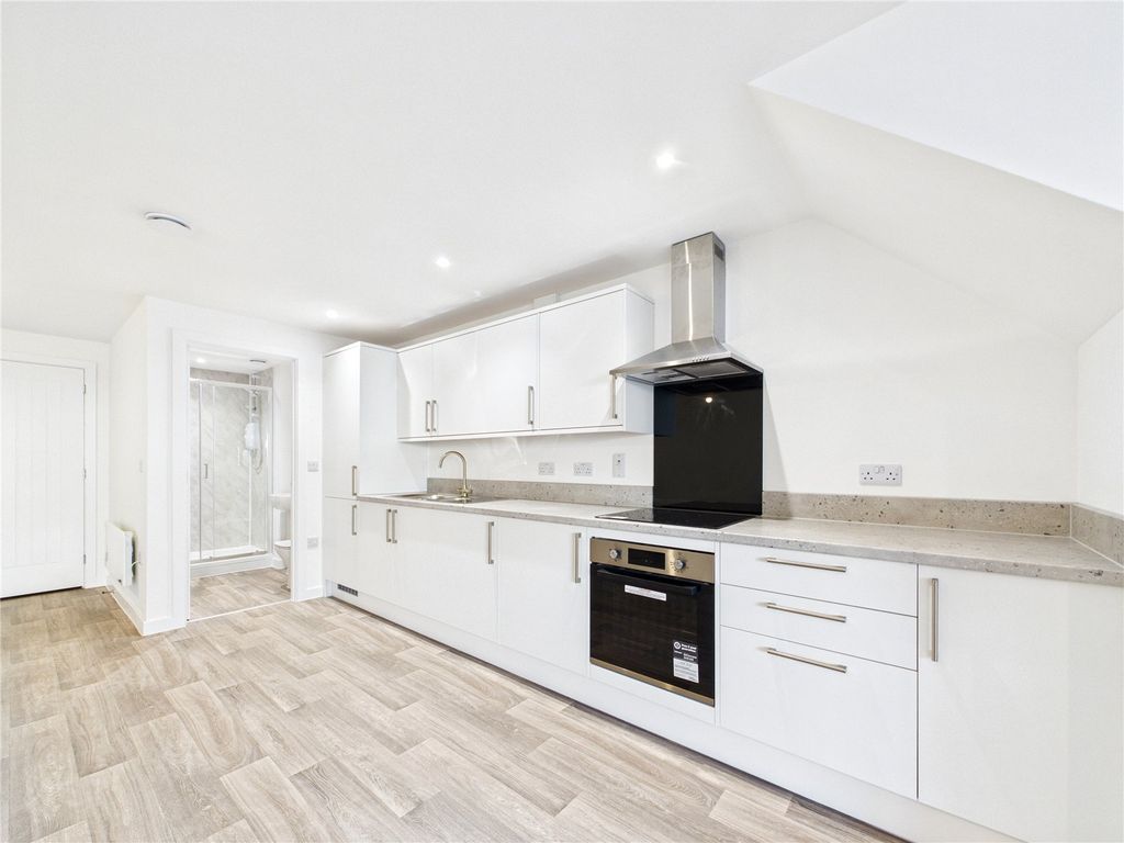 Property photo 2 of 9 Picture No. 06