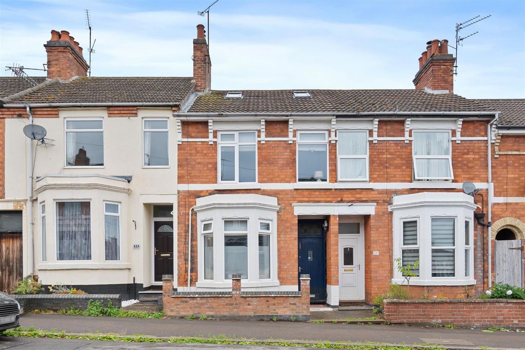 Property photo 1 of 24 Front