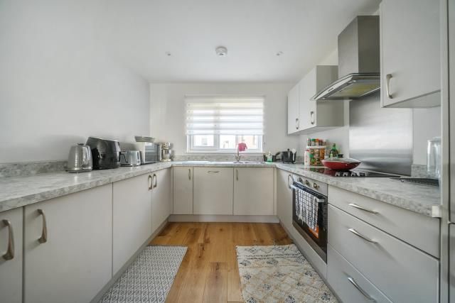 Property photo 2 of 15 Kitchen