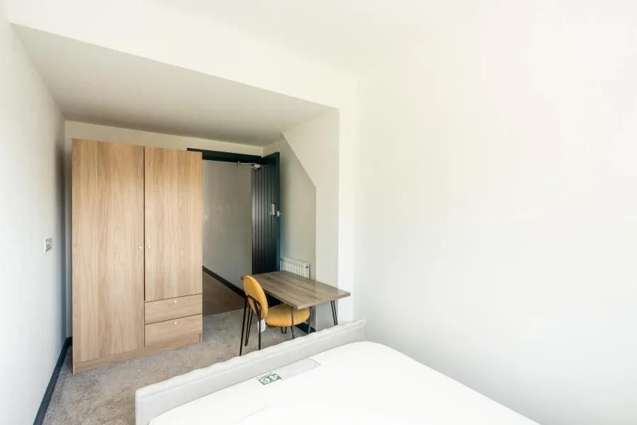 Property photo 3 of 6 5_4_5.Jpg