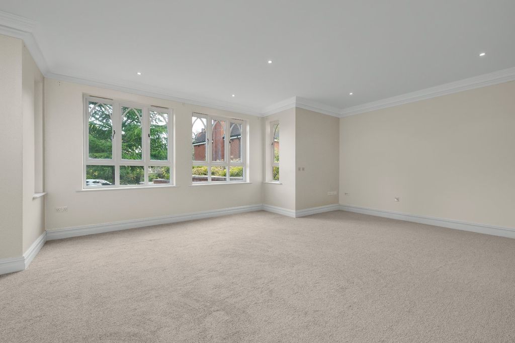 Property photo 2 of 14 Reception Room