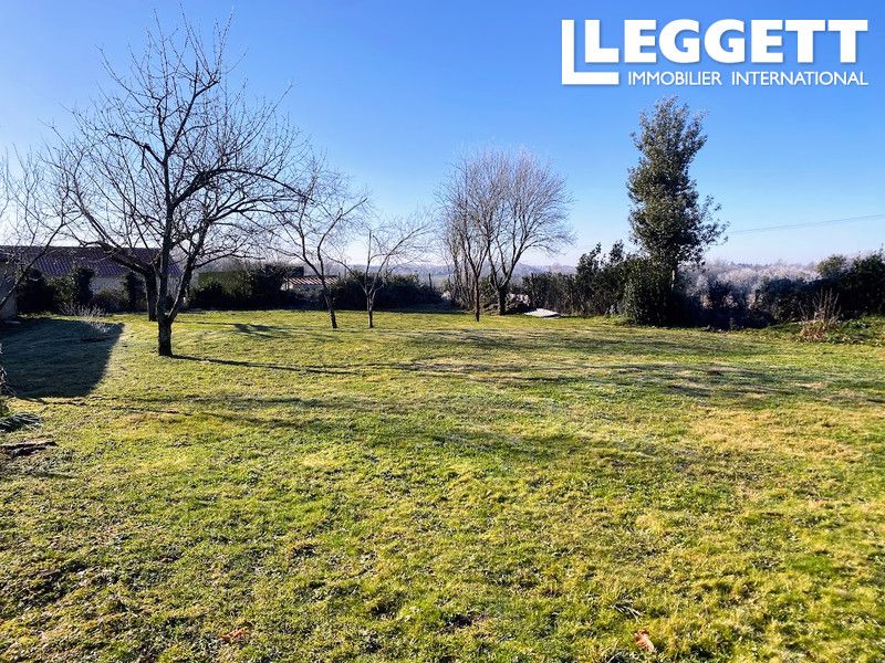 Property photo 3 of 10