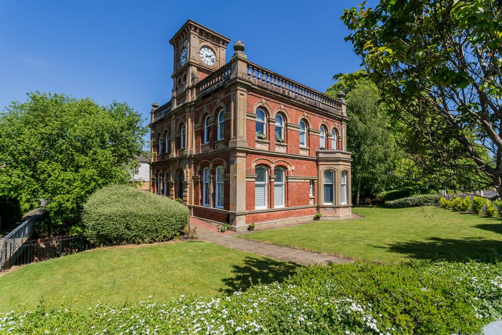 Property photo 1 of 12 Primary Property Image