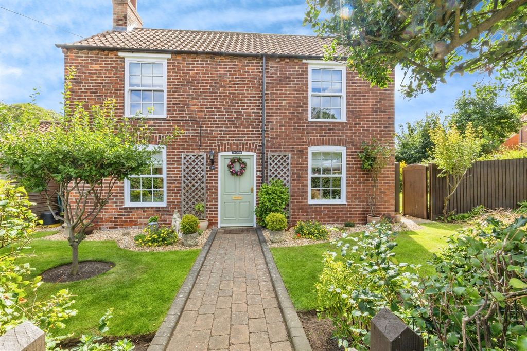 Property photo 1 of 19