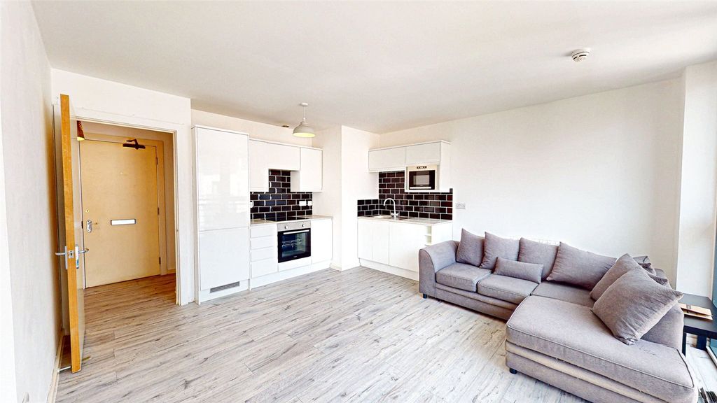 Property photo 2 of 11 Picture No. 09