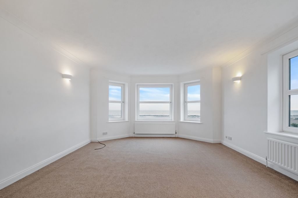 Property photo 3 of 15 17-66B6Pd - 81344 - 7 Augusta Hse-97