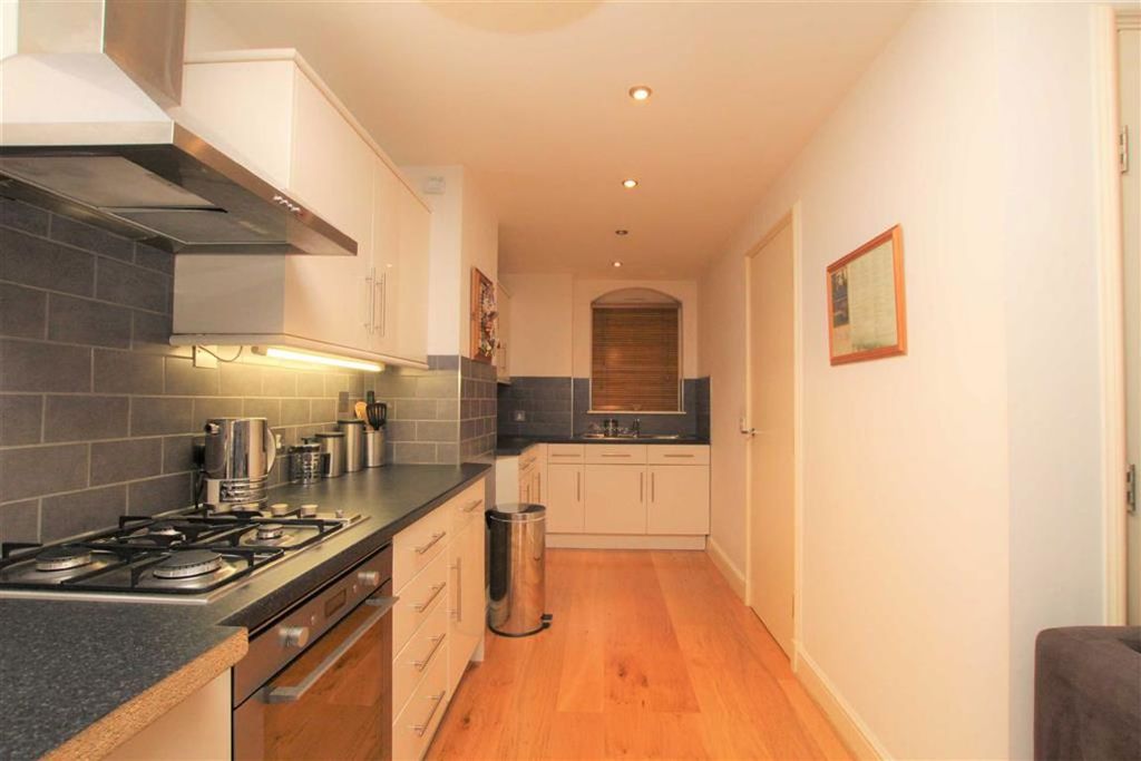Property photo 3 of 3