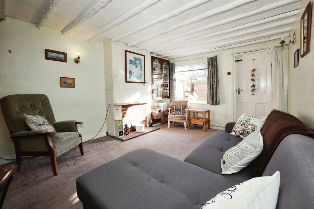 Property photo 3 of 10