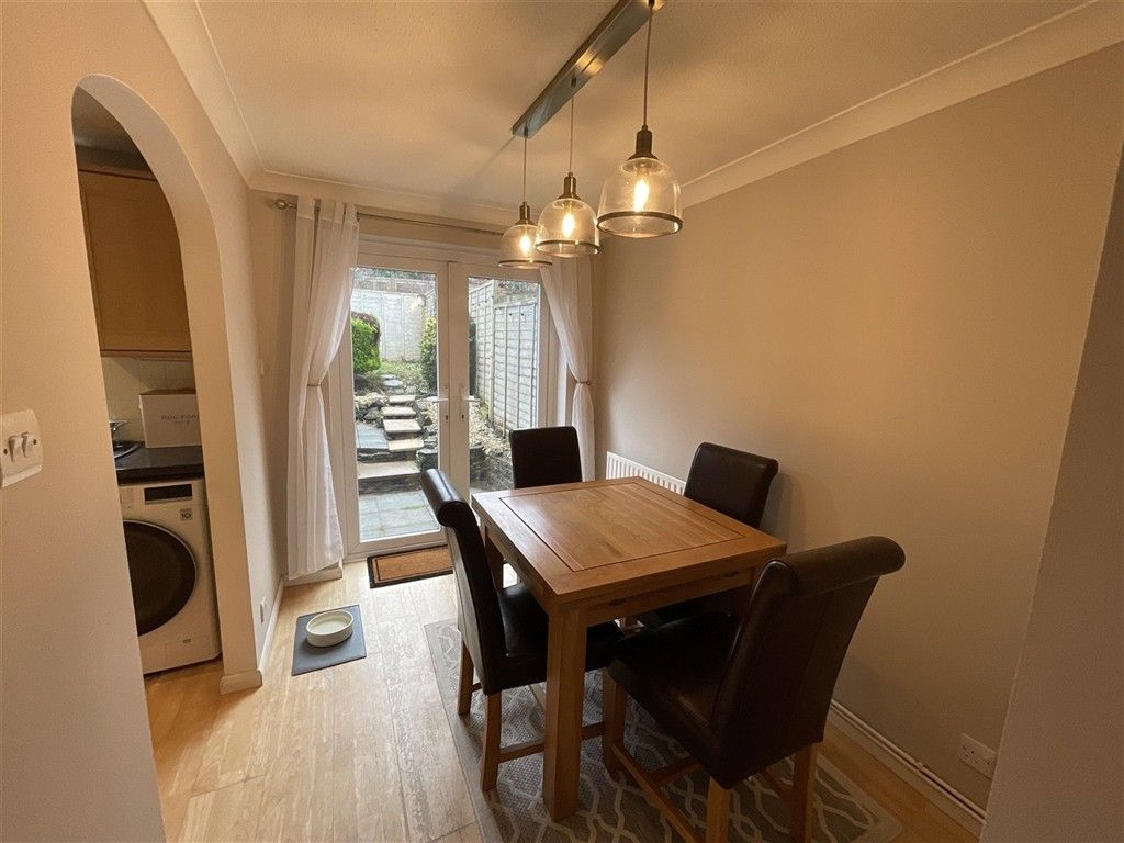 Property photo 3 of 10 Dining Area