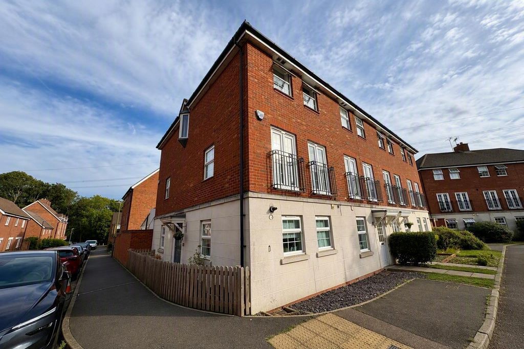 Property photo 1 of 20