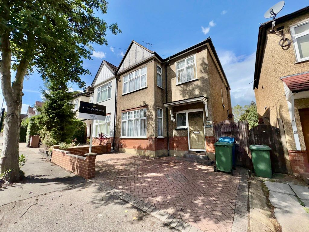 Property photo 1 of 11 Surrey