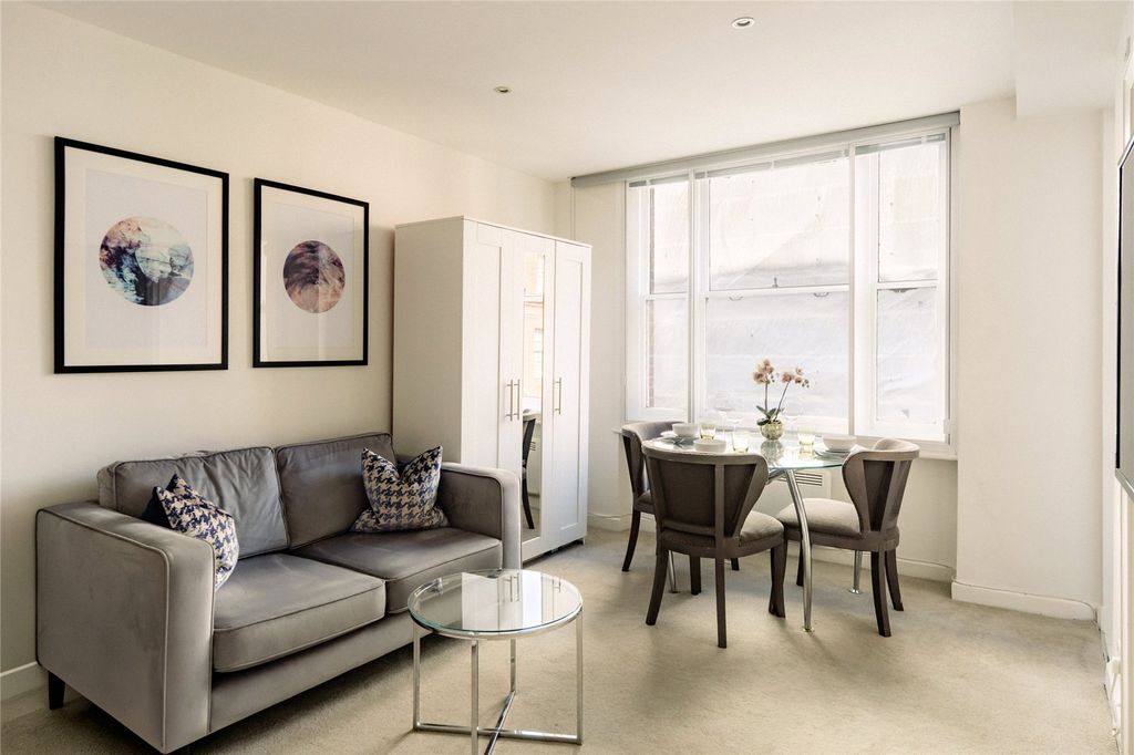 Property photo 1 of 10 Studio Room