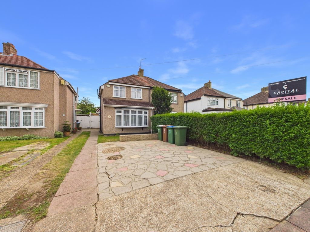 Property photo 2 of 15 5200992