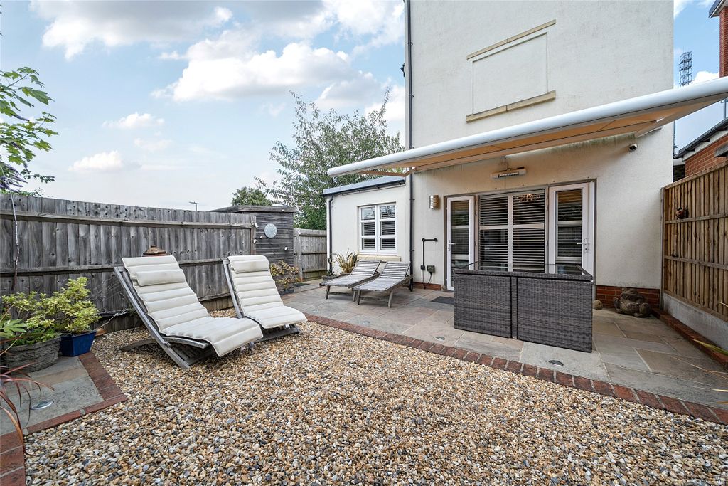 Property photo 3 of 11 Picture No. 06