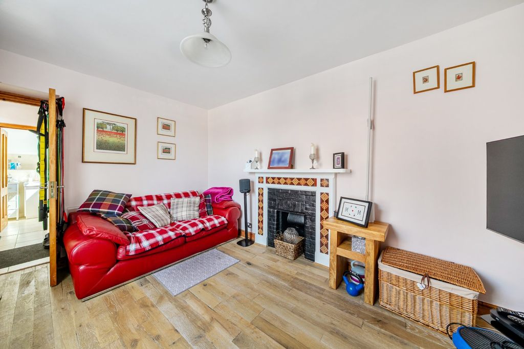 Property photo 3 of 15 Picture No. 38