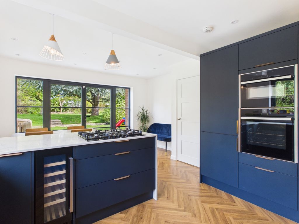 Property photo 3 of 31 Photo 3