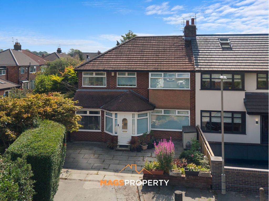 Property photo 1 of 32
