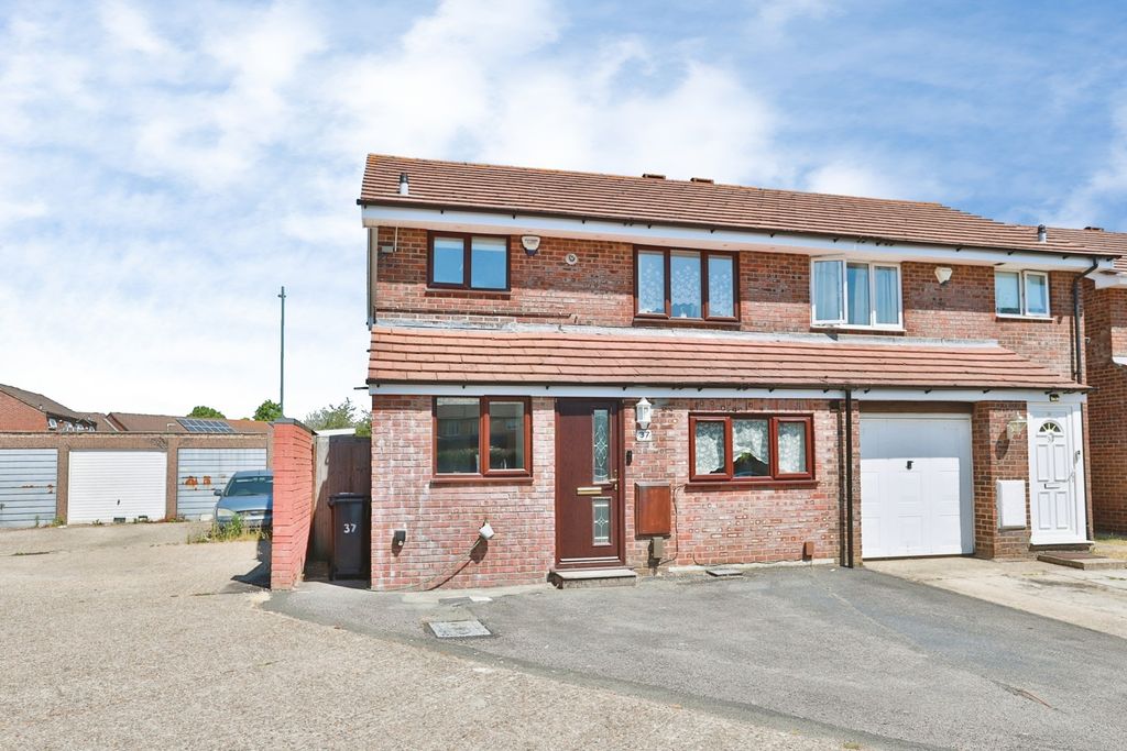 Property photo 1 of 16 Pbox-Img.Jpg
