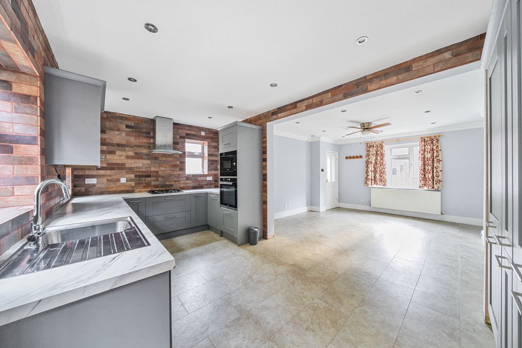 Property photo 2 of 17 1208868 (13).Jpg