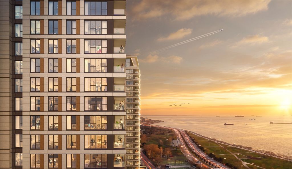 Property photo 1 of 24 Seafront Istanbul Apartments For Sale In Kartal - Apartments With Balconies
