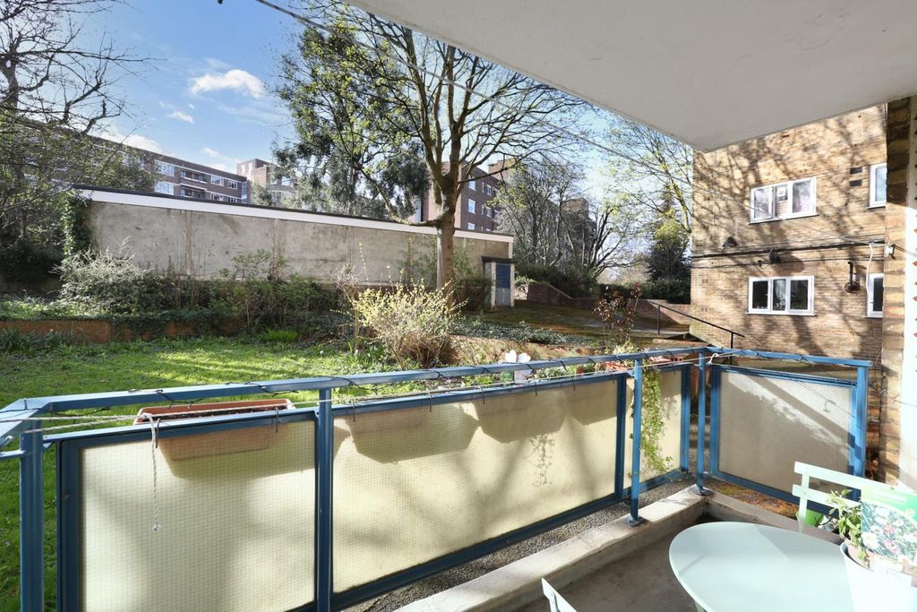 Property photo 3 of 13 Ach_7242.Jpg