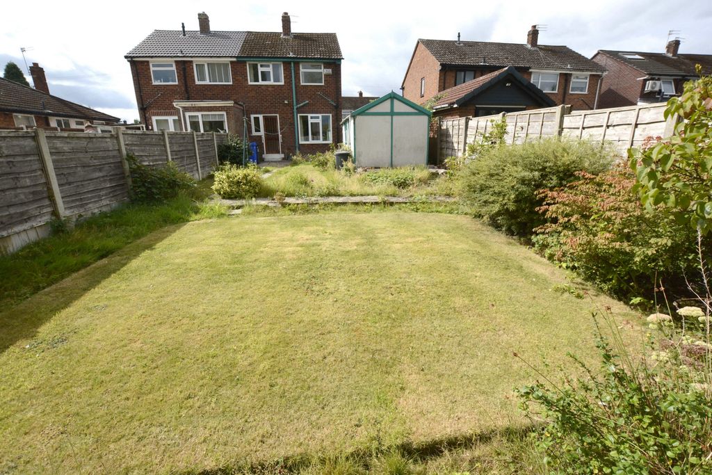 Property photo 2 of 14 Photo 5
