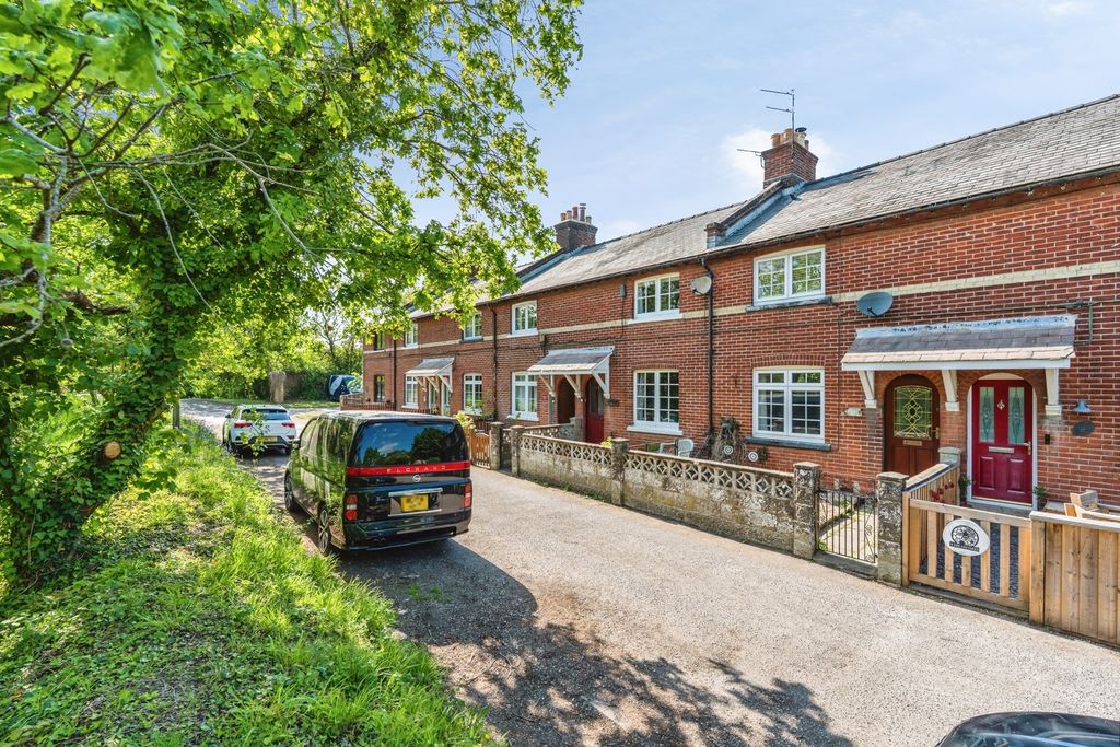 Property photo 1 of 29 Pbox-Img.Jpg