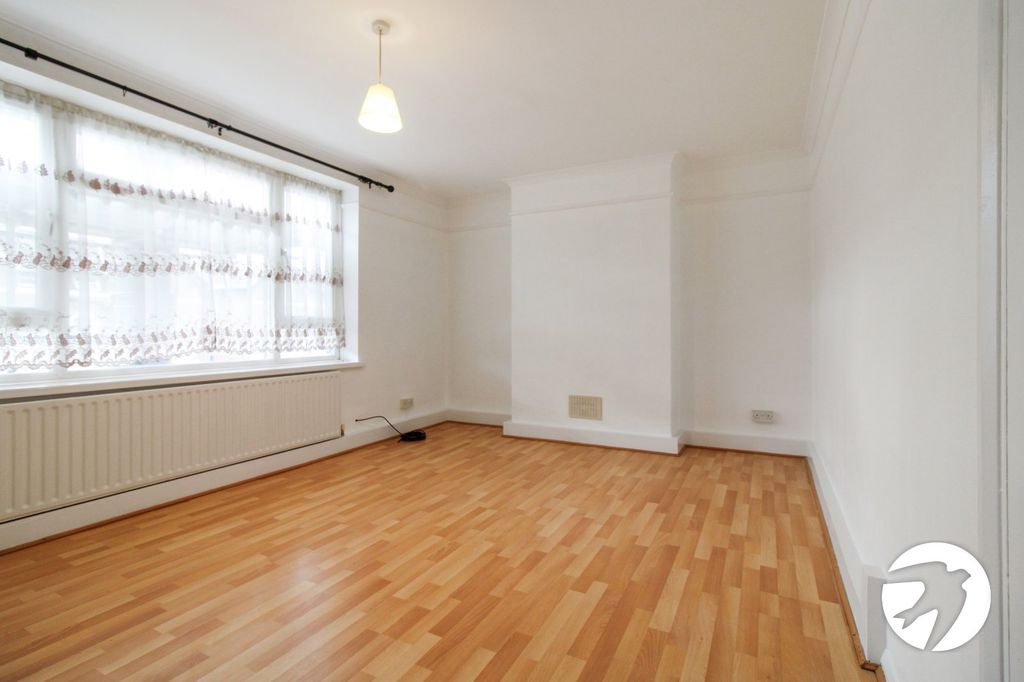 Property photo 2 of 6 Picture No. 03