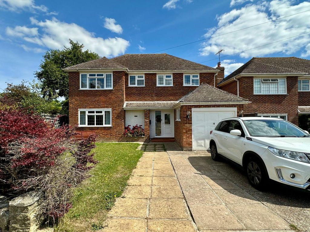 Property photo 1 of 20