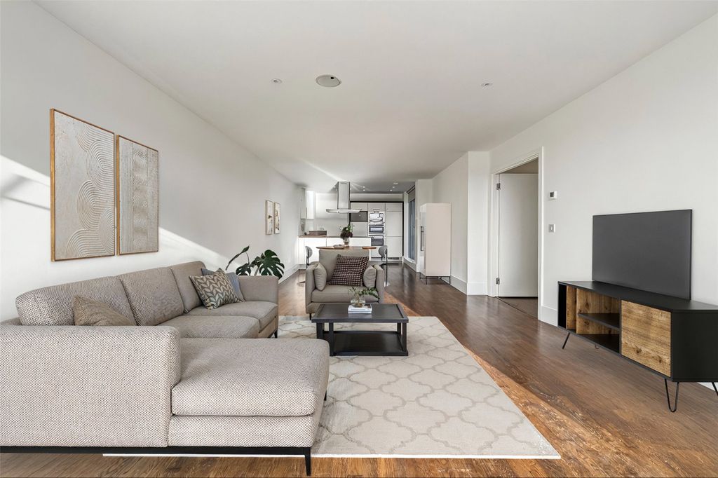 Property photo 2 of 18 Picture No. 48