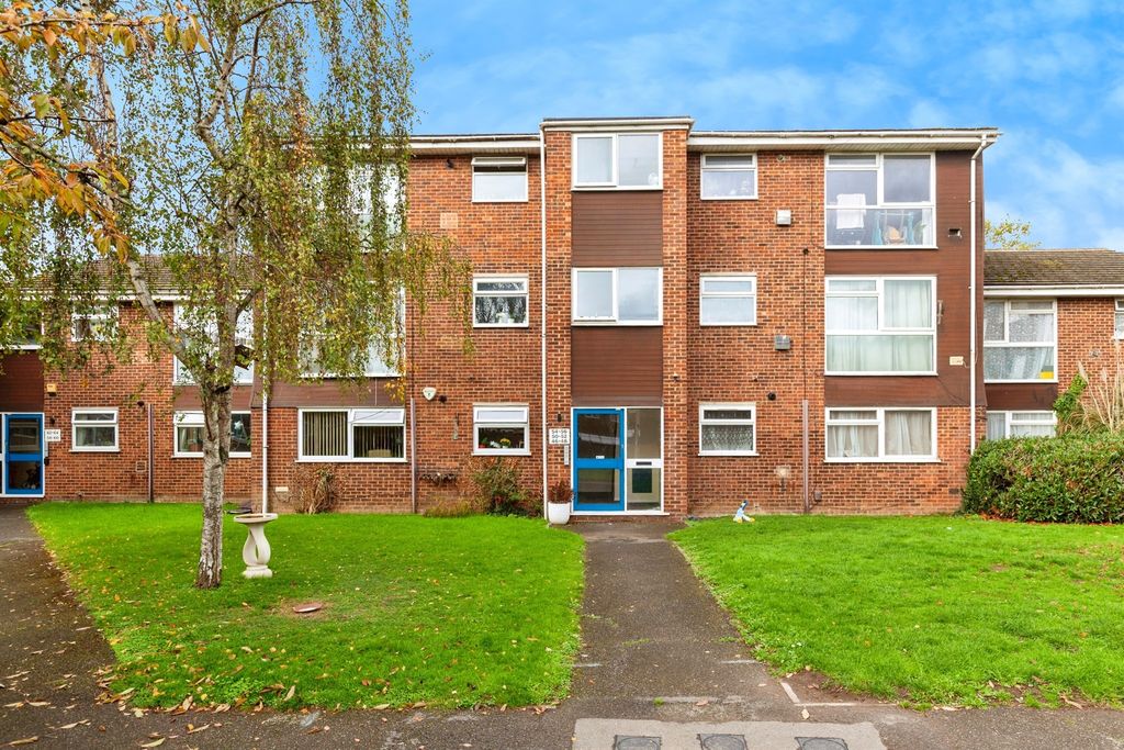 Property photo 1 of 17