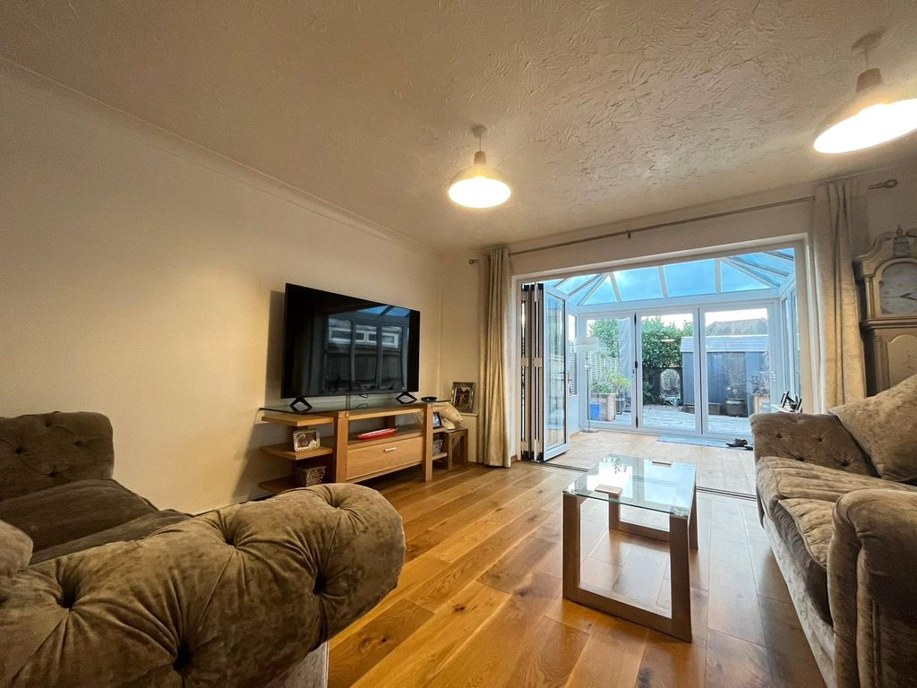 Property photo 3 of 14 Picture No. 34