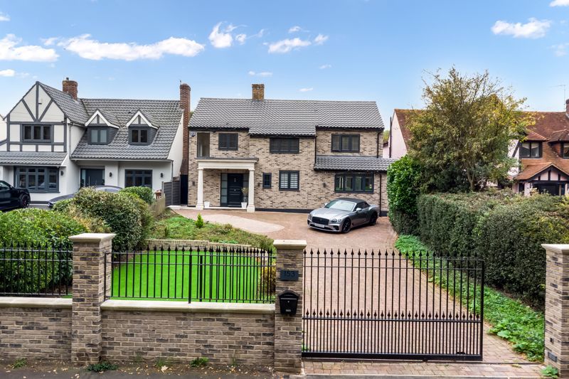 Property photo 1 of 33 Photo 5