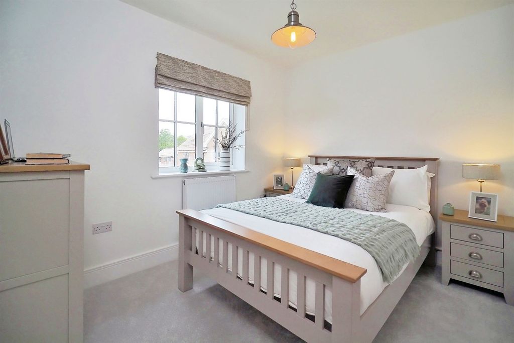 Property photo 3 of 9