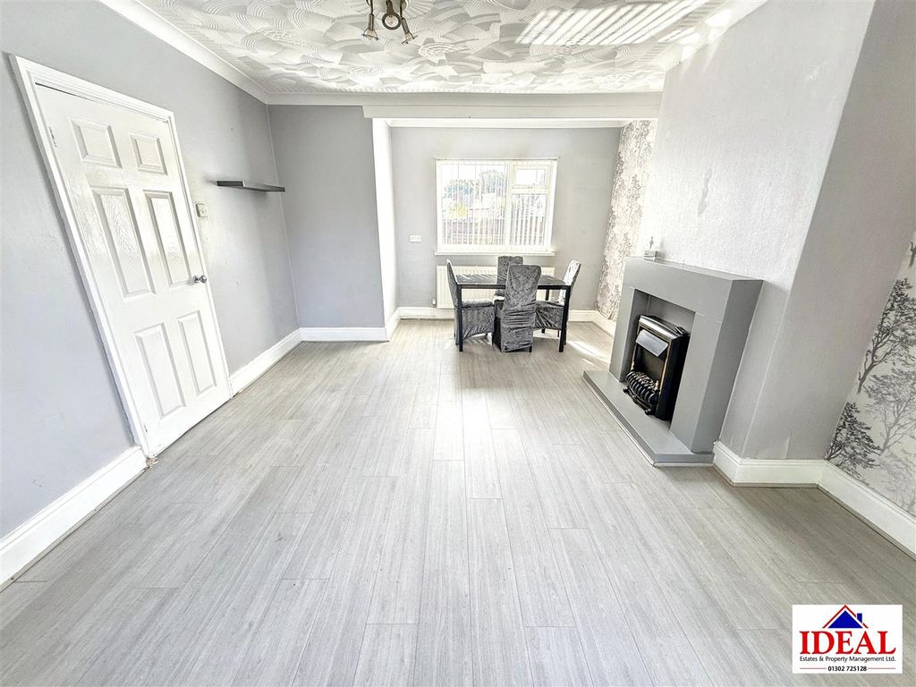 Property photo 3 of 14 Image00013.Jpg