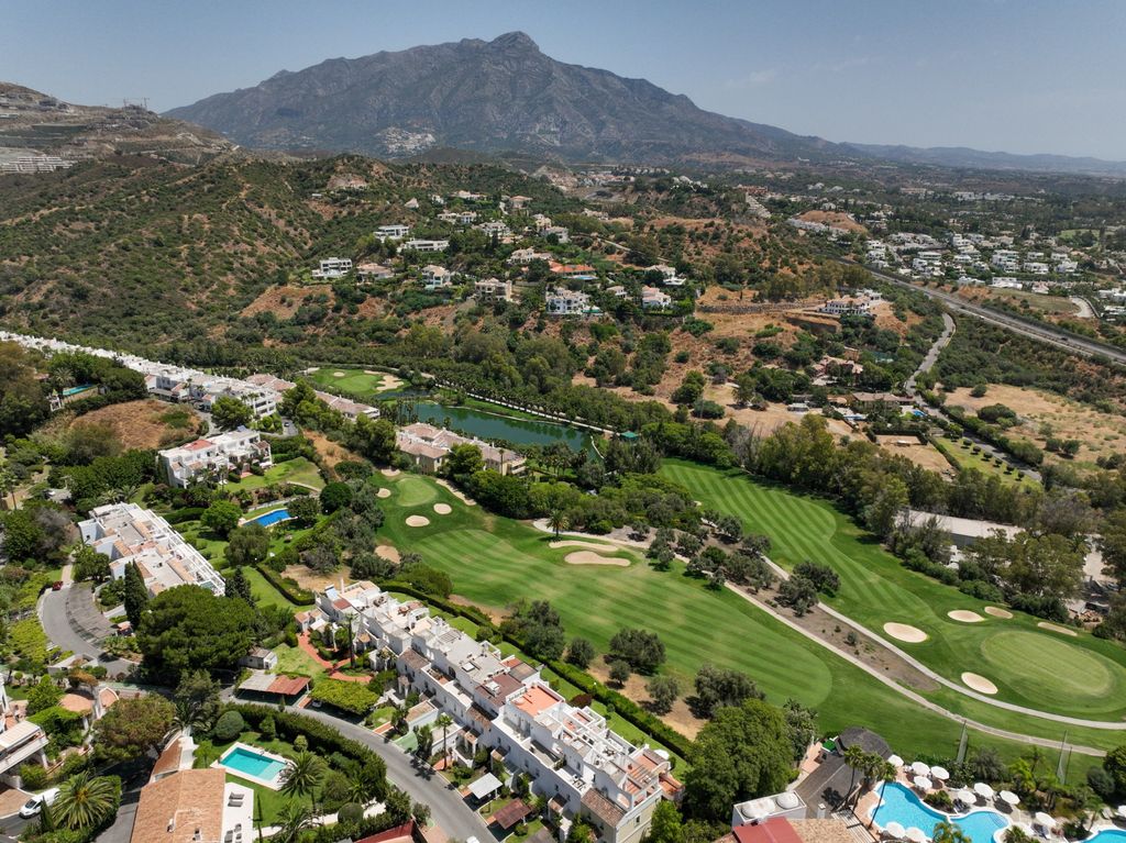 Property photo 2 of 37 Image