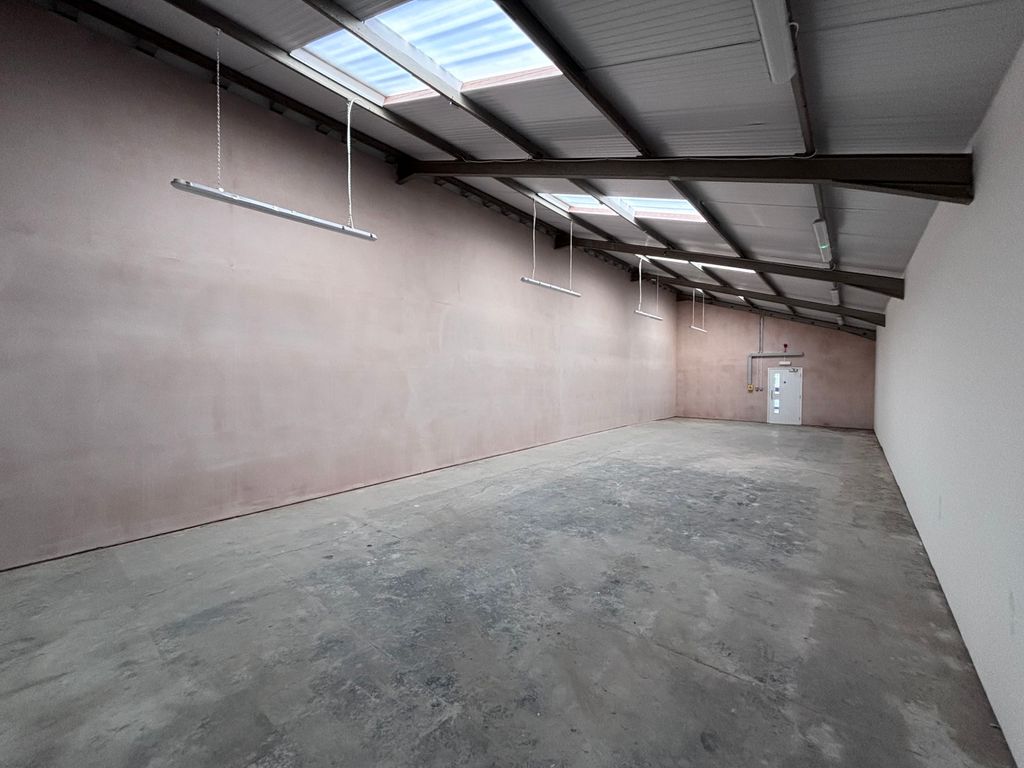 Property photo 2 of 10 Picture No. 06