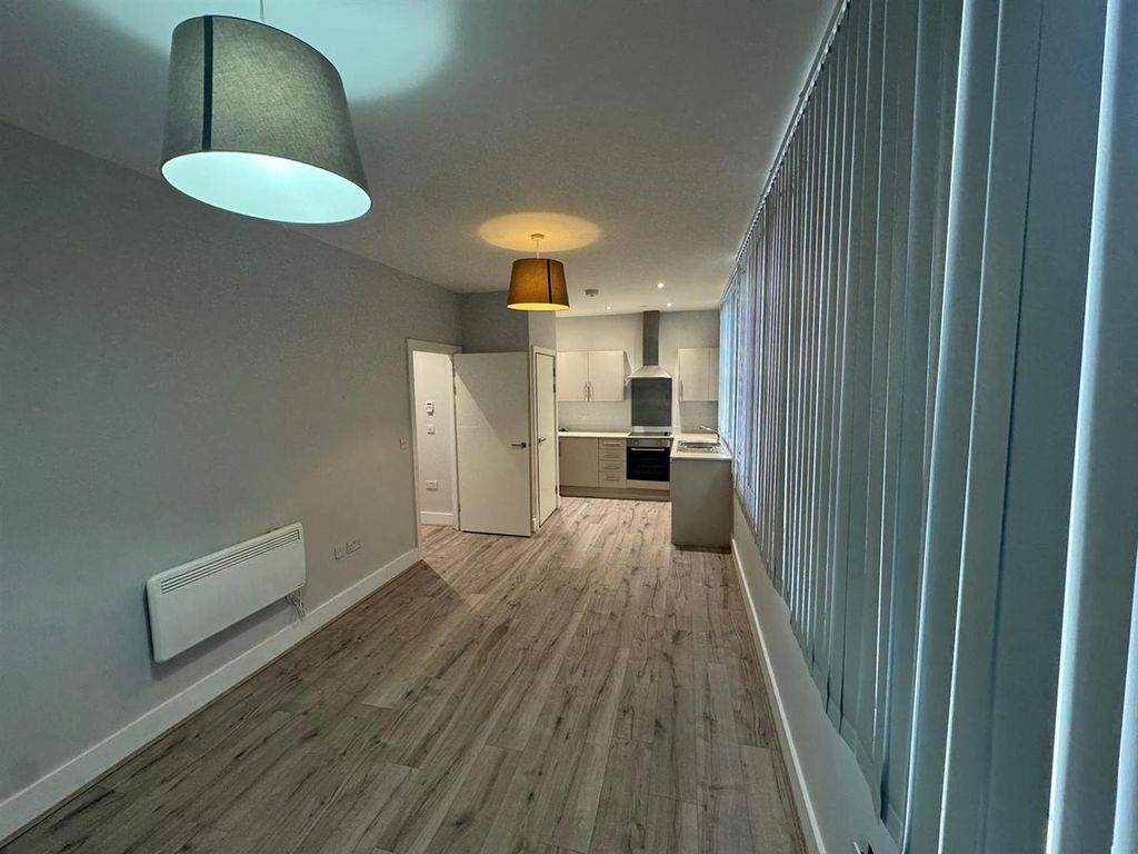 Property photo 1 of 5 7804Ac42-861A-49Ae-Ac3F-1Db0Ddf45B51.Jpg