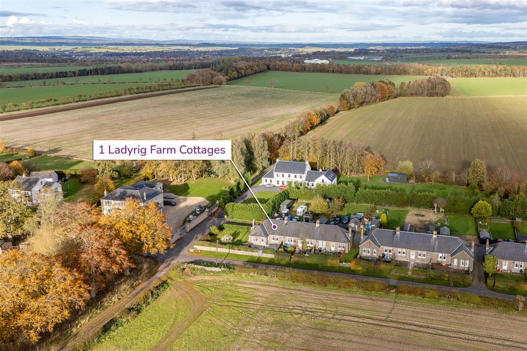 Property photo 1 of 22 1_Ladyrig_Farm_Cottages-01.Jpg